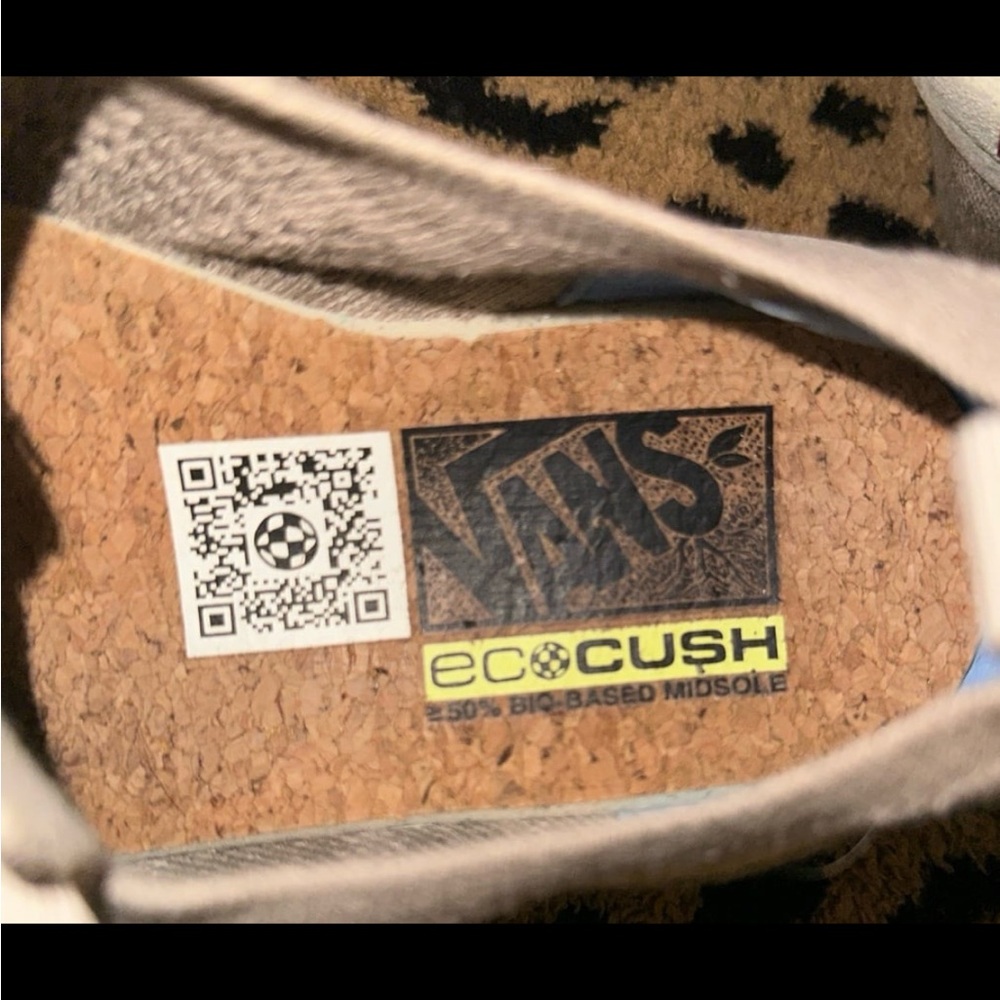 Vans - Picture 7 of 7